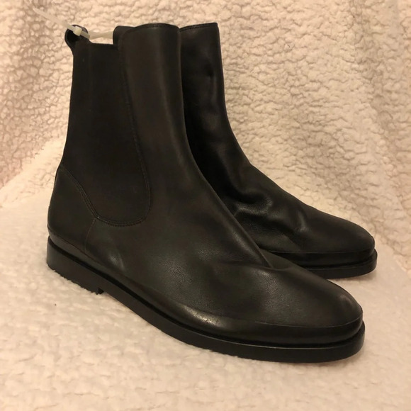 Vince Black Ankle Boots - Picture 1 of 11